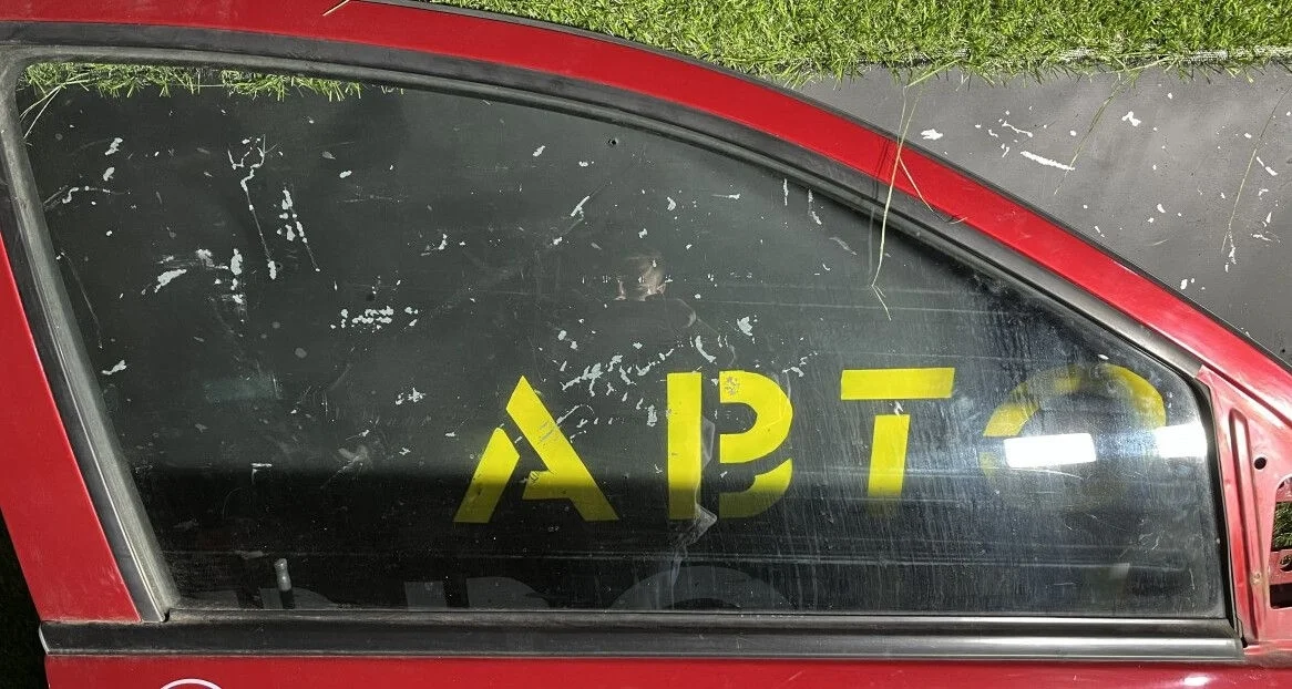 Стекло передней правой двери Chevrolet aveo т250