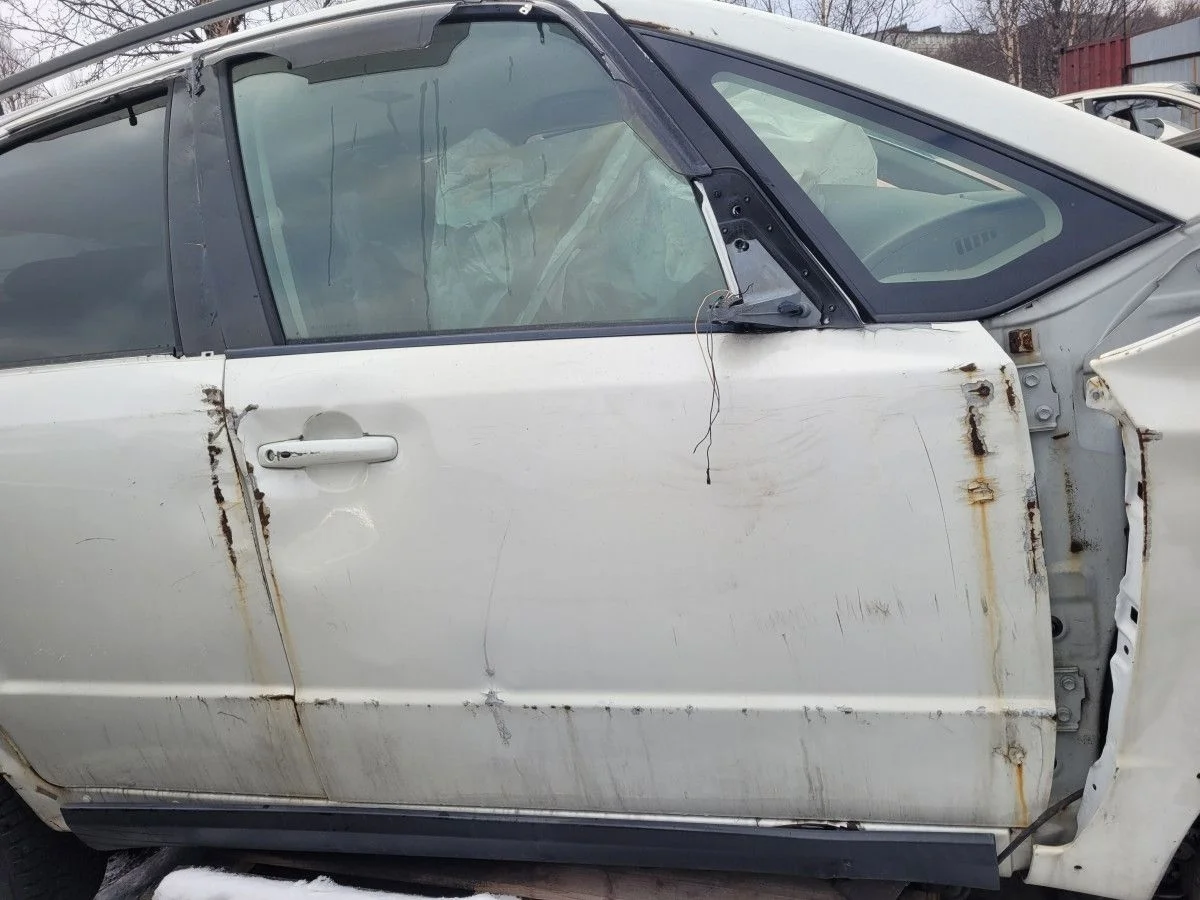 Дверь передняя правая на Suzuki SX4 праворульный