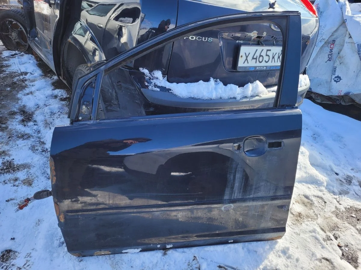 Дверь передняя левая для Ford Focus 2