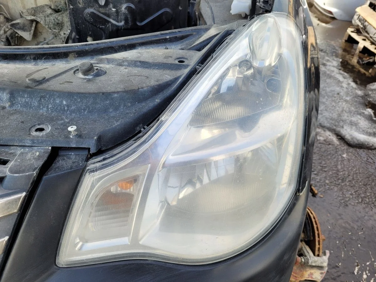 Фара левая на Nissan Almera G15