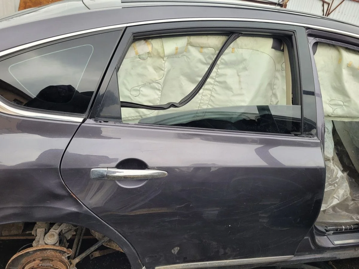 Дверь задняя правая на Nissan Teana J32