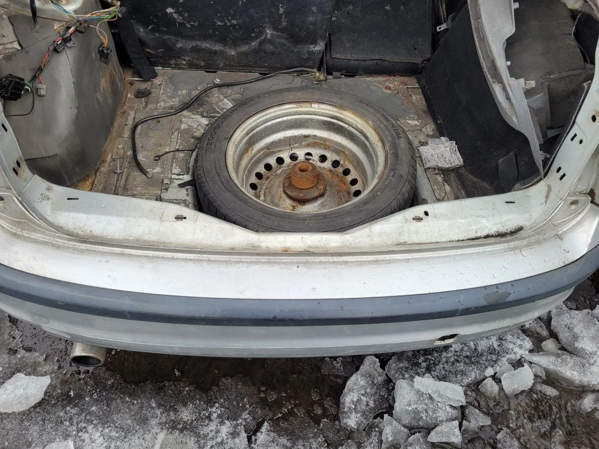 Панель задка металл на Ford Focus 2