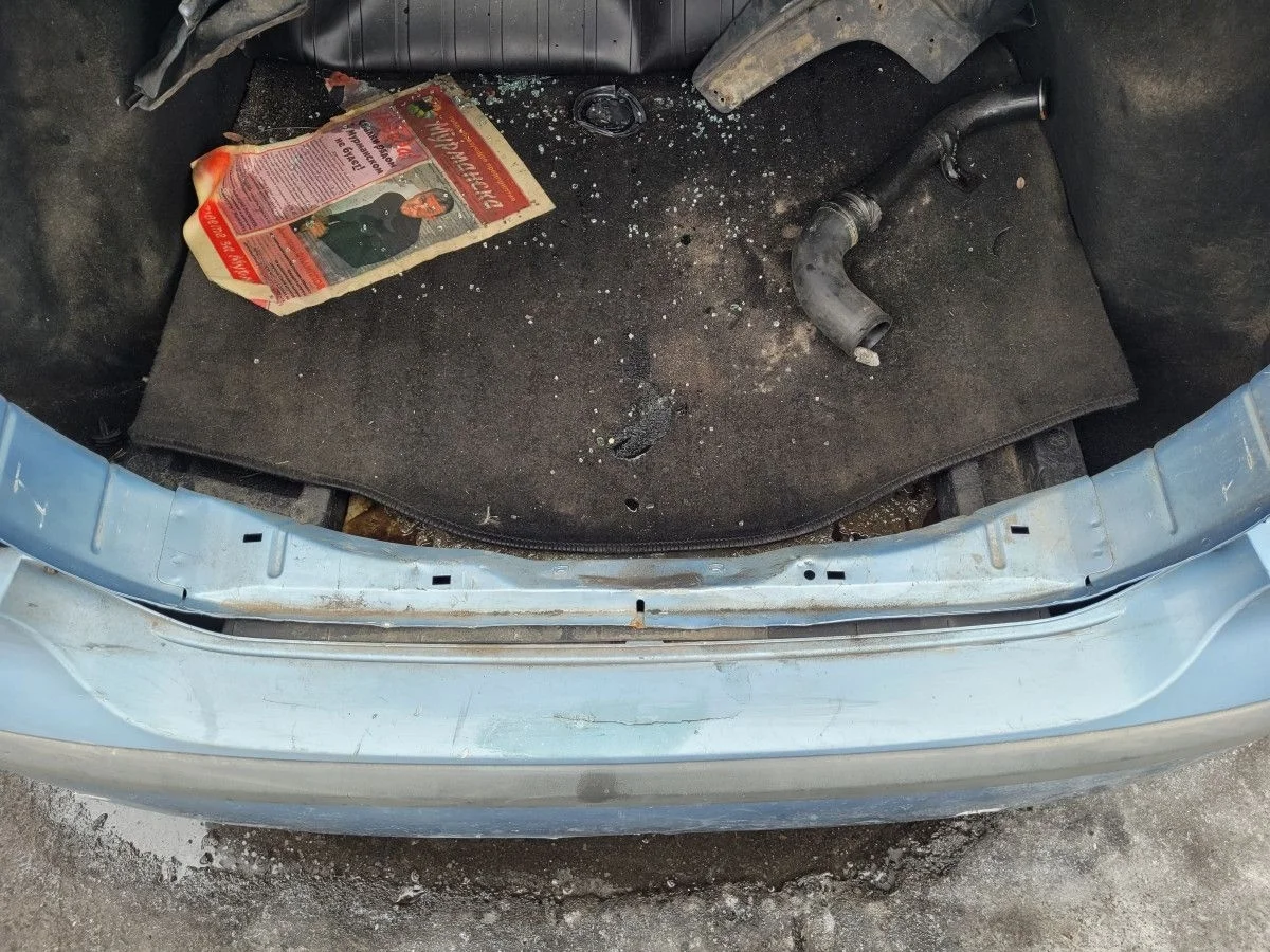 Панель задка на Ford Focus 2 седан