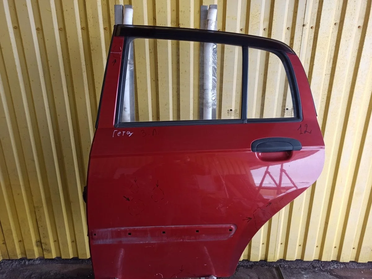 Дверь задняя левая Hyundai Getz
