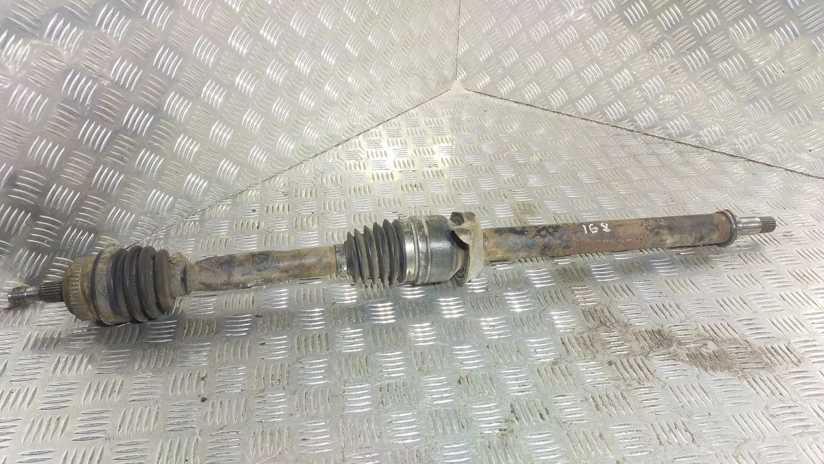 Привод передний правый Mercedes W168