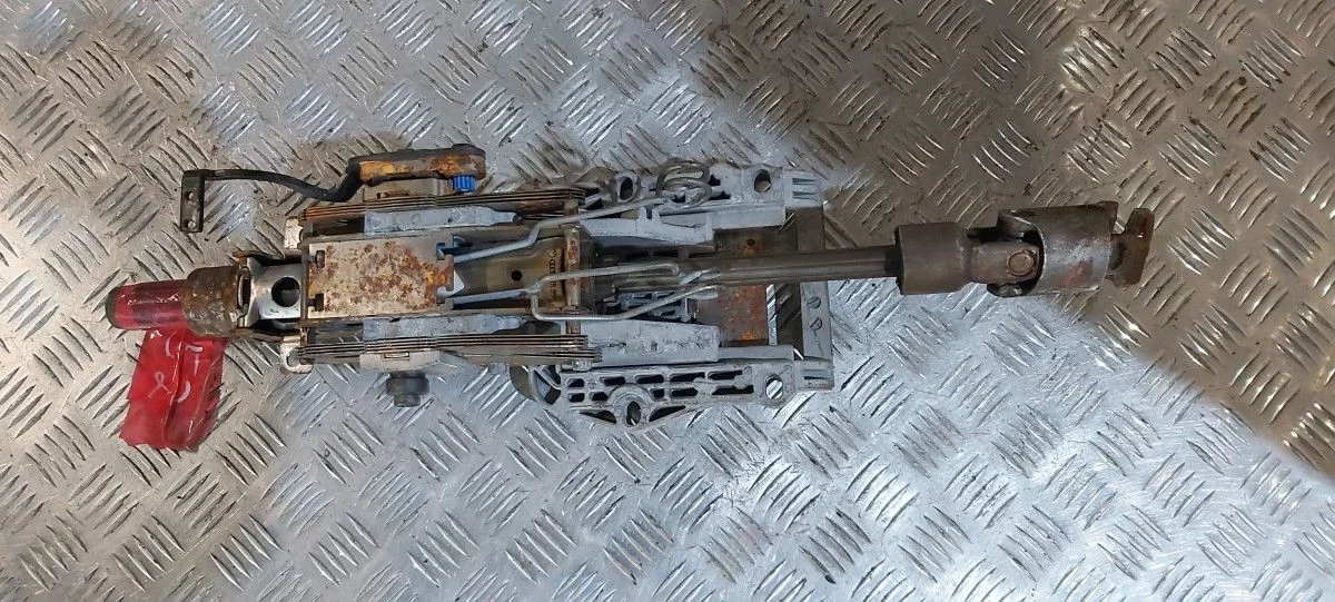 Рулевая колонка Volkswagen Passat B5+