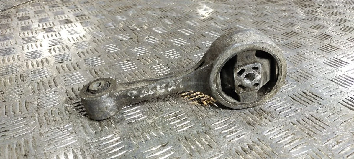 Подушка КПП Volkswagen Polo