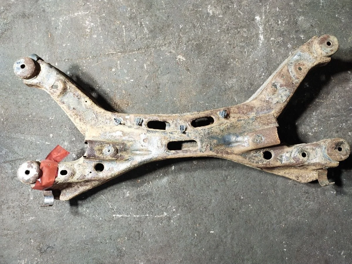 подрамник Opel Vectra C