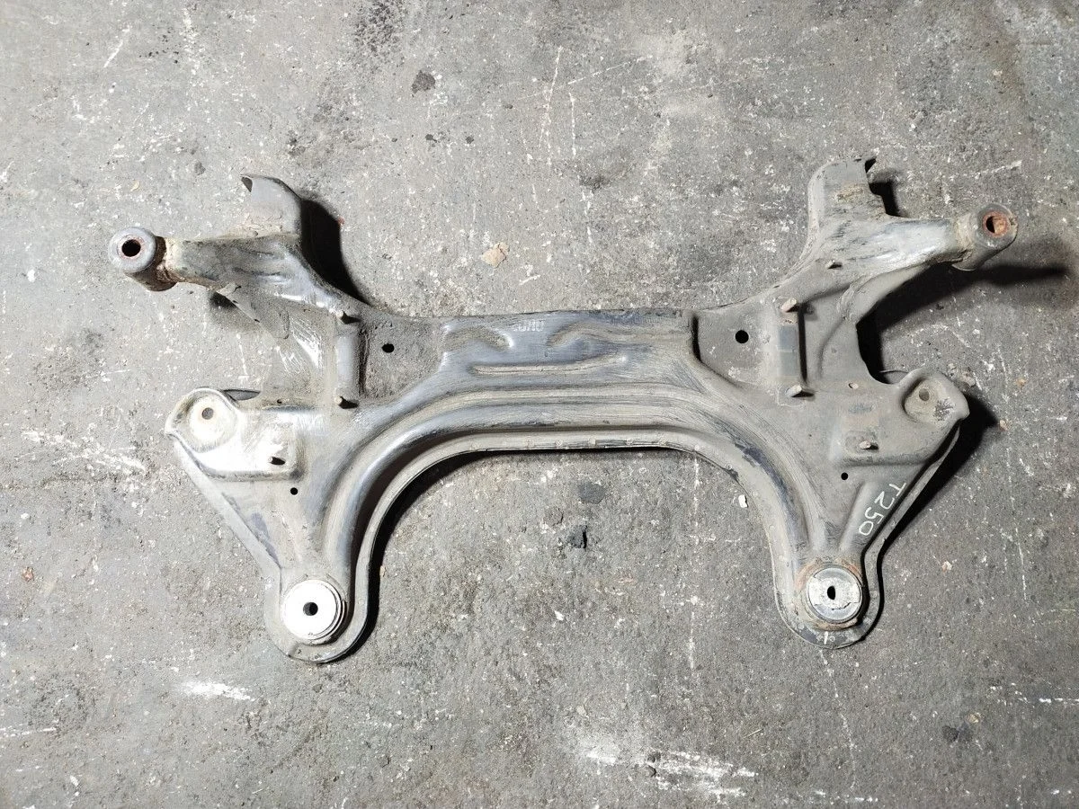 Балка подмоторная (подрамник) Chevrolet Aveo (T250