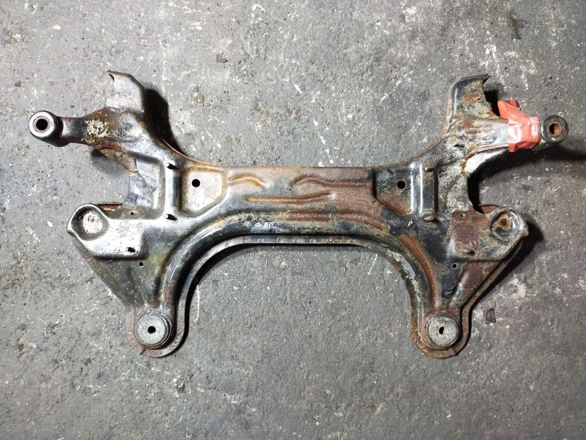 Подрамник Chevrolet Aveo T250