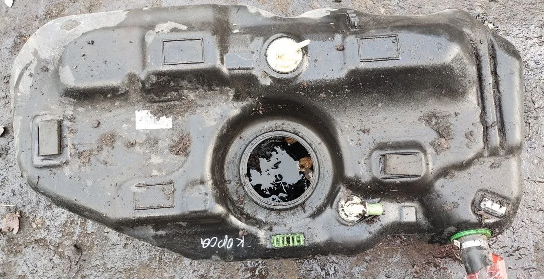 Бак топливный Opel Corsa D