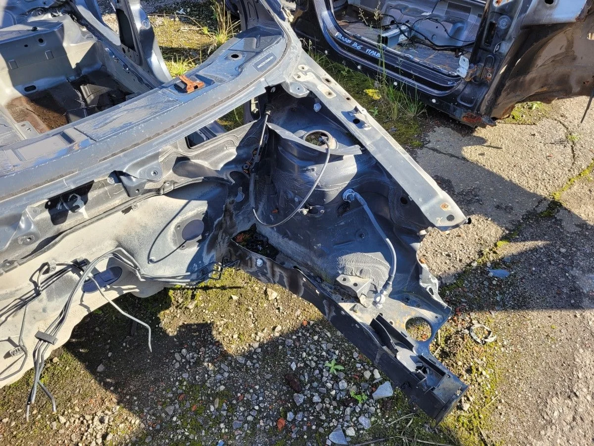 Лонжерон левый на VW Polo 5
