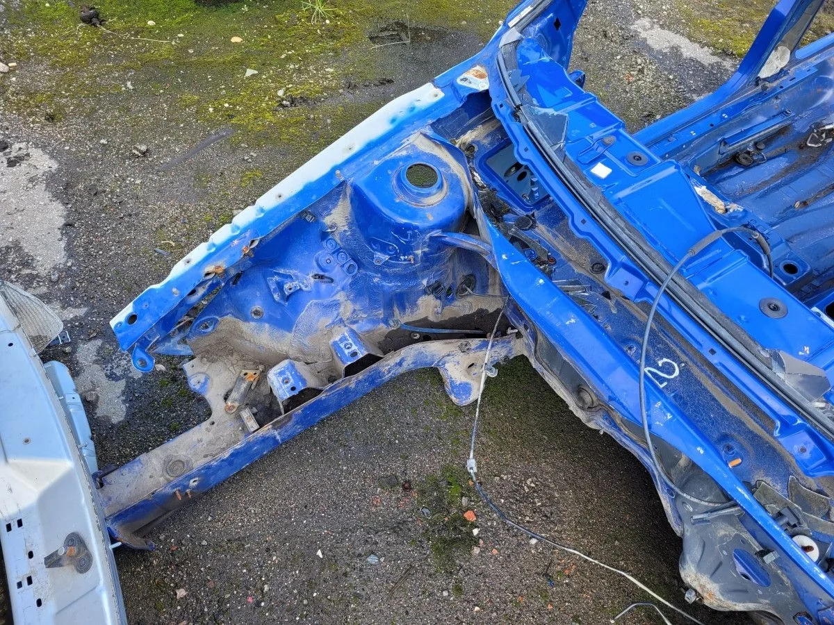 Лонжерон правый на Octavia A4 2007