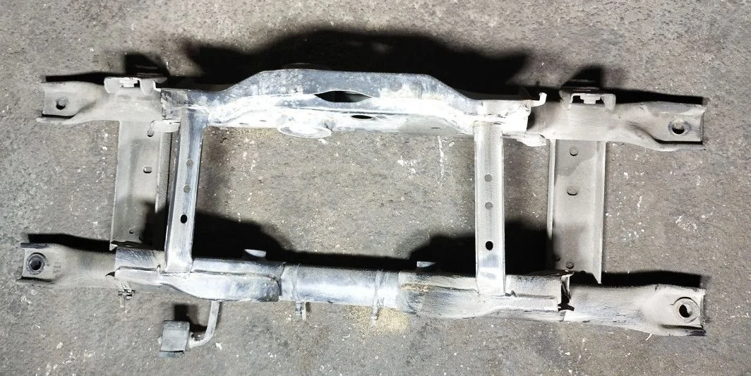 Подрамник Renault Duster