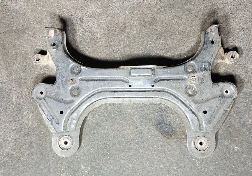 Подрамник Chevrolet Aveo (T250)