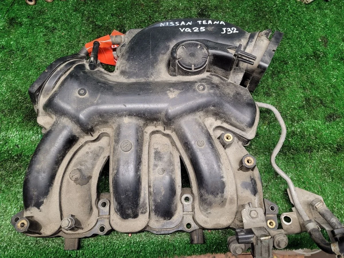 Впускной коллектор Nissan Teana J32 VQ25