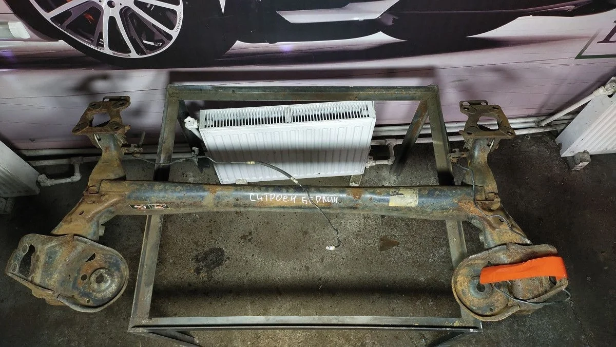 Балка задняя Citroen Berlingo