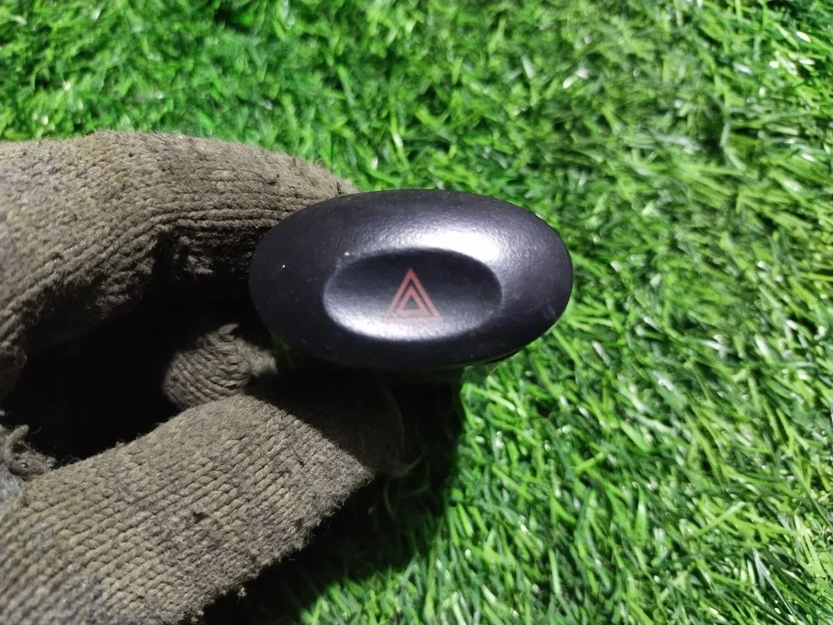 Кнопка аварийной сигнализации Daewoo Nexia I (1995—2008)