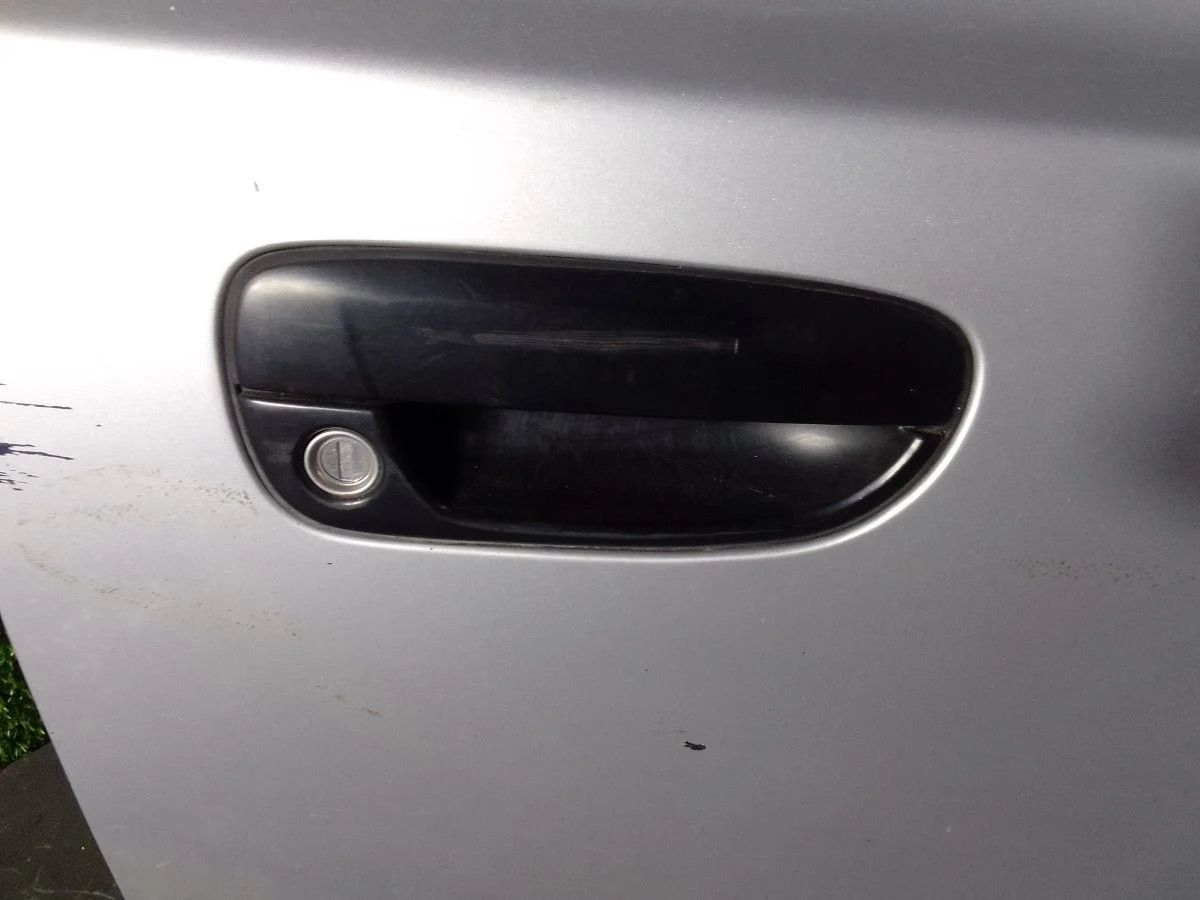 Ручка двери передней правой Hyundai Accent