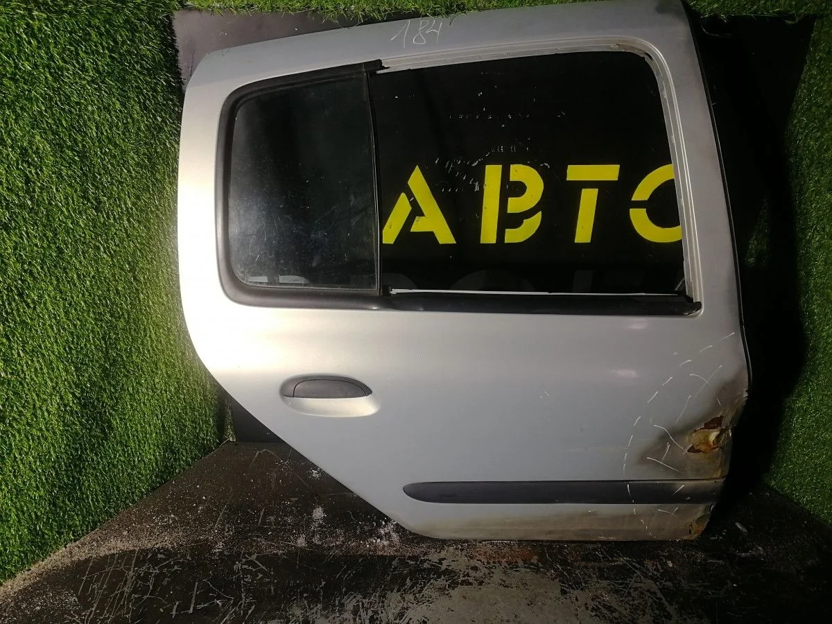 Дверь задняя правая Renault Symbol голое железо