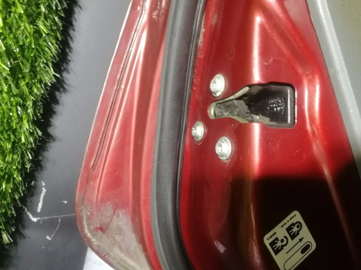 Замок двери задней левой Chevrolet Lacetti