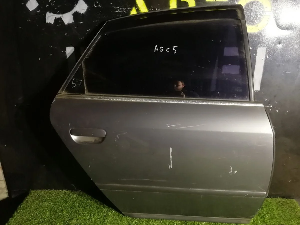 Дверь задняя правая Audi A6 C5 Голое железо