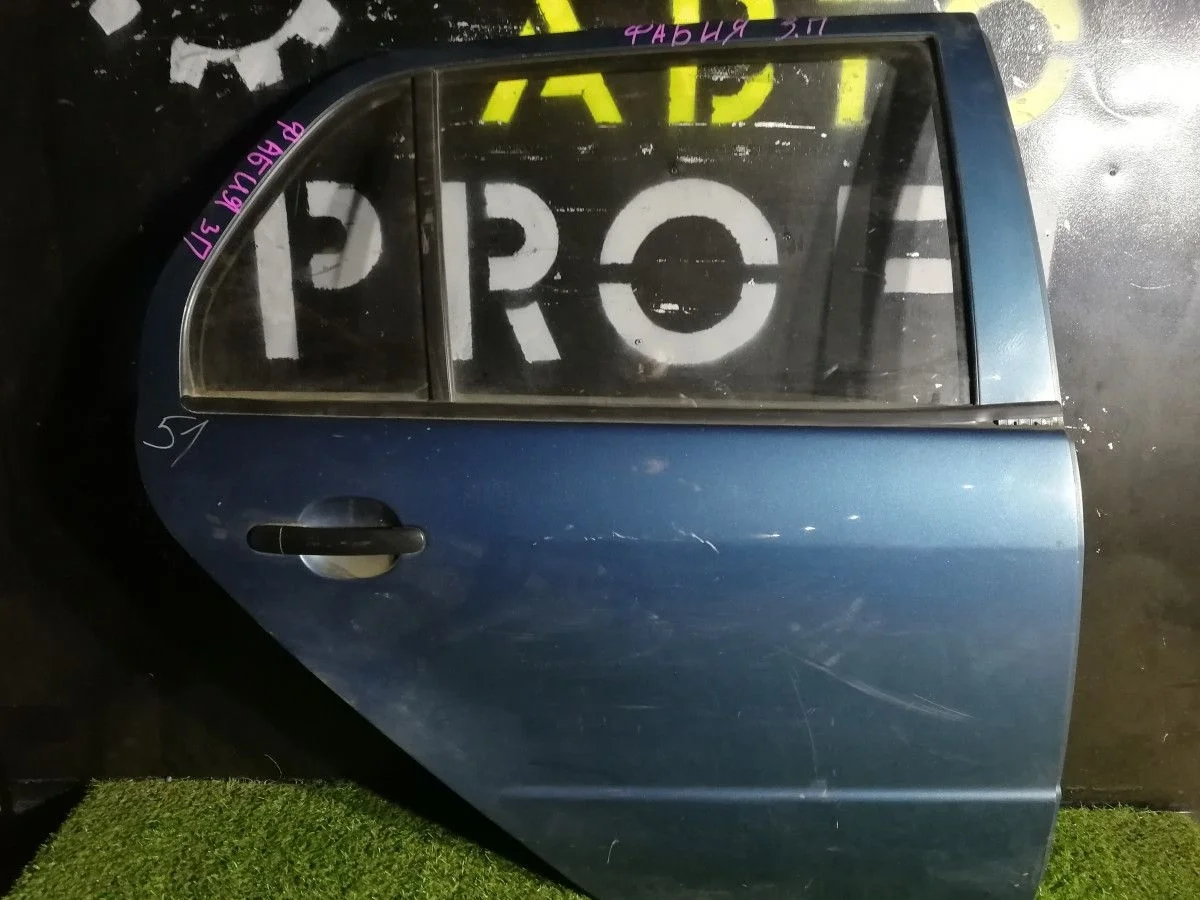 Дверь задняя правая Skoda Fabia 1