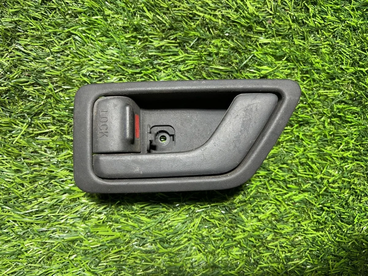 Ручка двери внутренняя Hyundai Getz I (2002—2005)