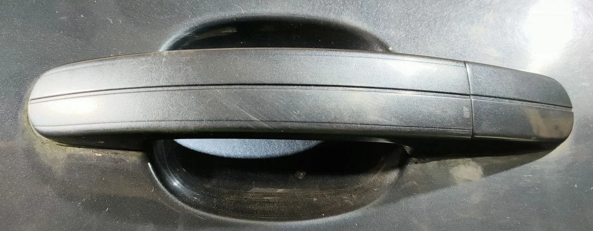 Ручка двери наружная задняя левая Ford Focus 2