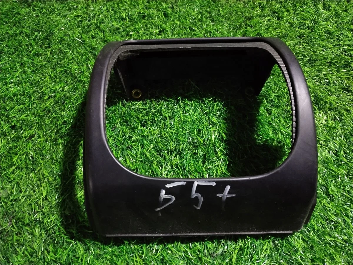 Кожух рулевой Volkswagen Passat B5+