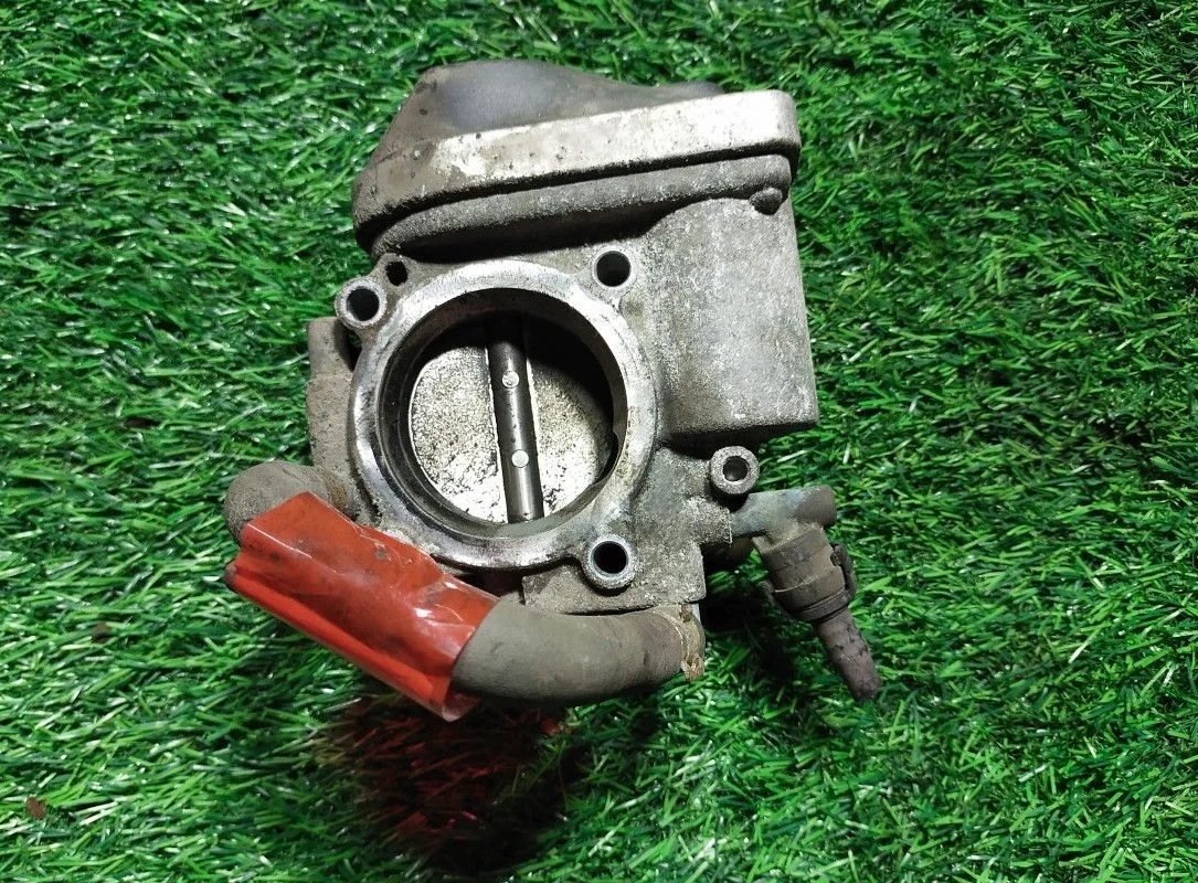 Заслонка дроссельная электрическая Opel Astra H