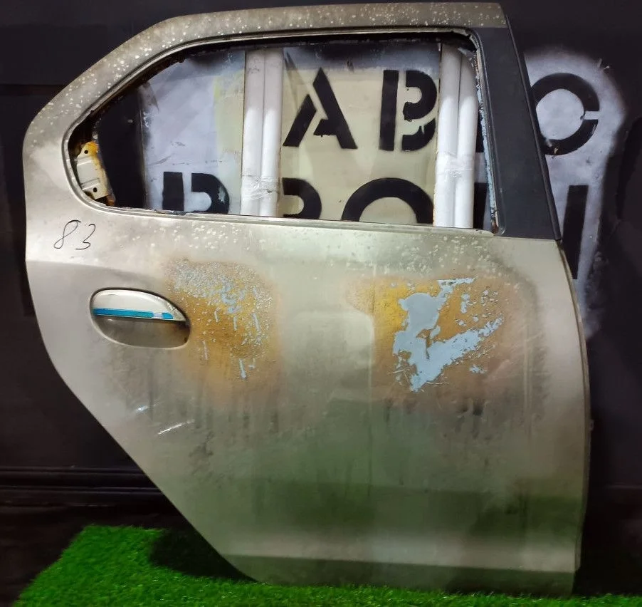 Дверь задняя правая Renault Logan