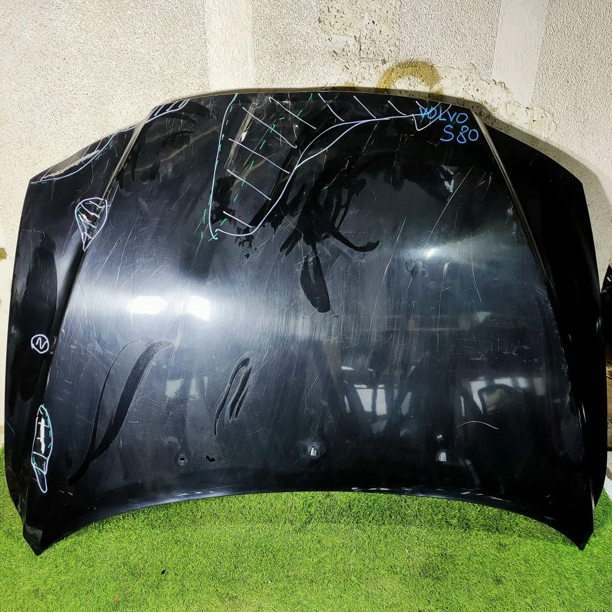 Капот для Volvo S80 I