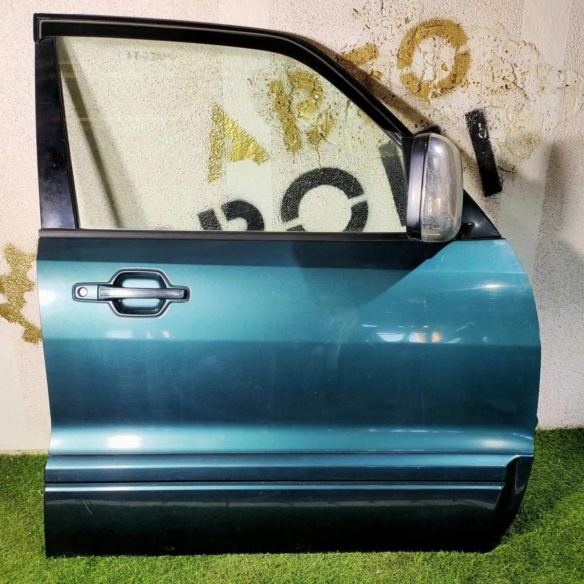 Дверь передняя правая Mitsubishi Pajero (V70) III