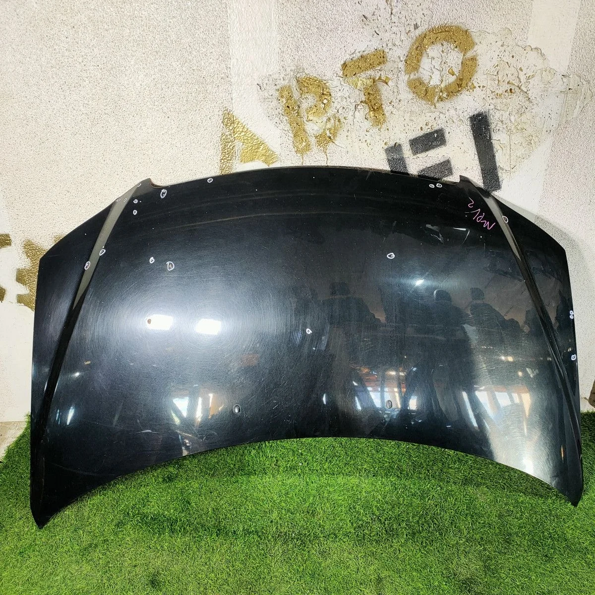 Капот для Mazda MPV (LW) II