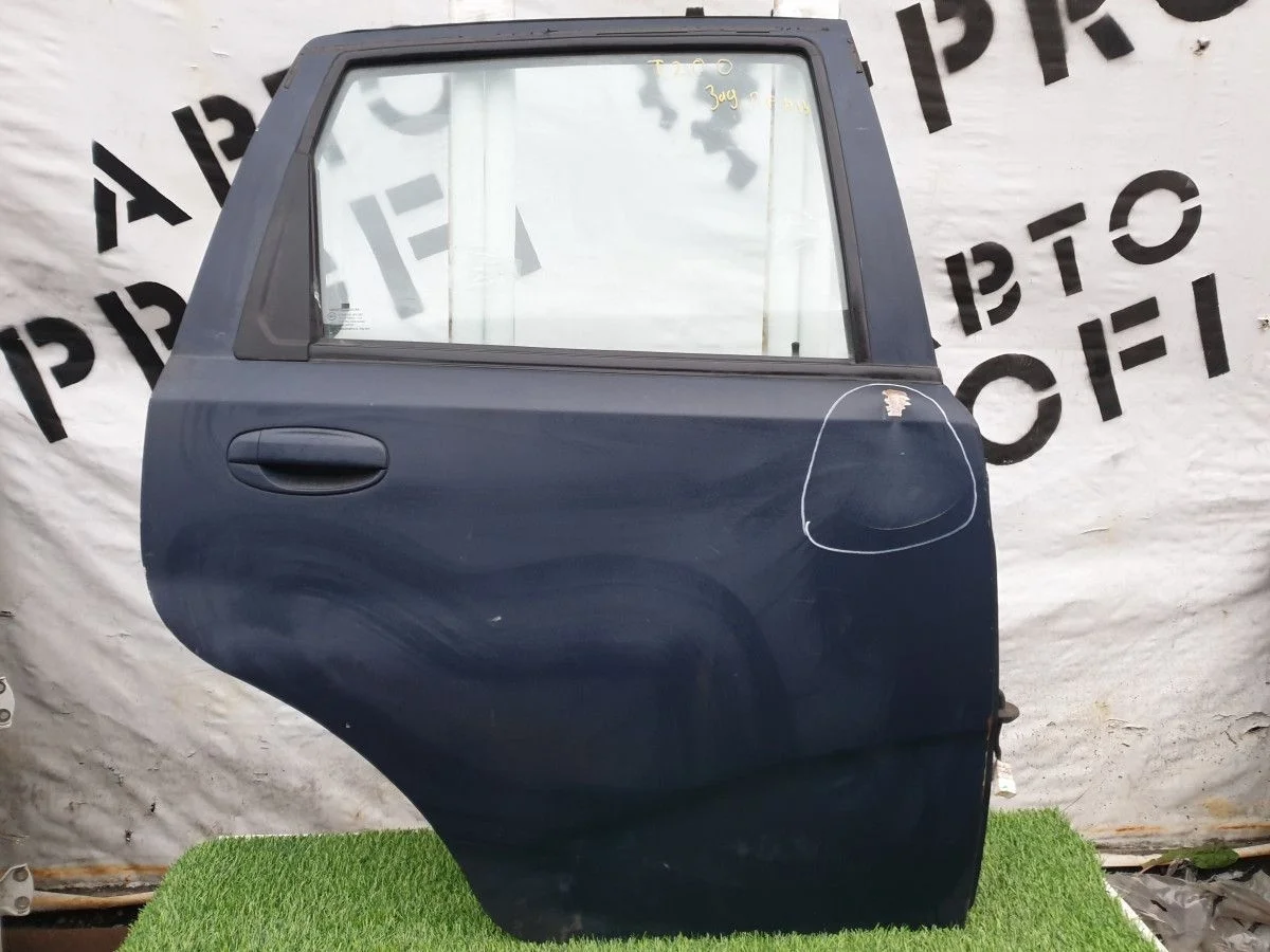 Дверь задняя правая Chevrolet Aveo T200