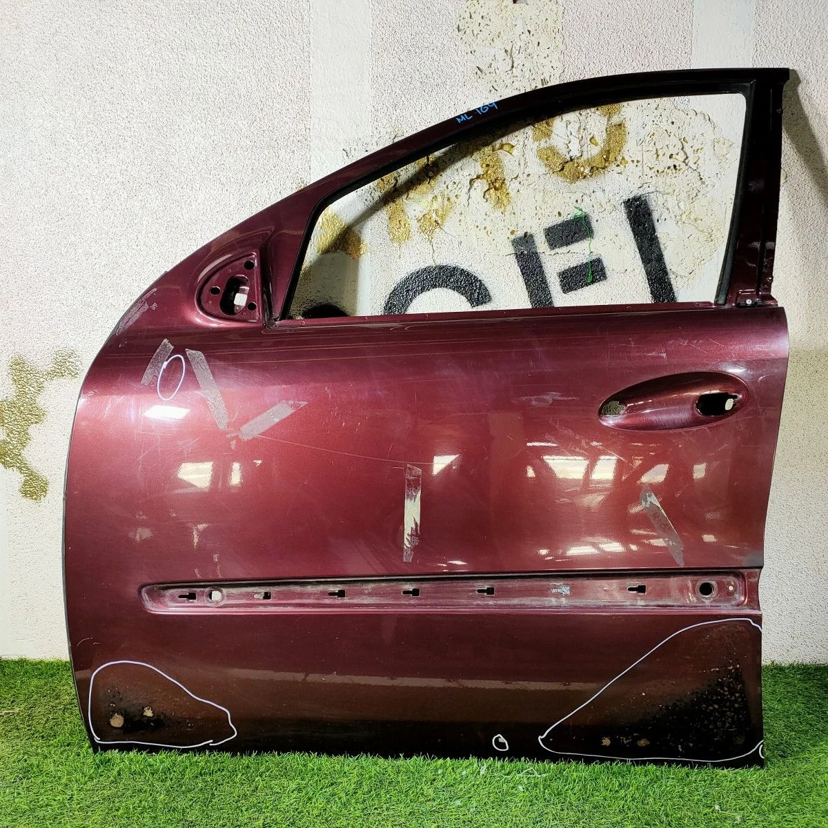 Дверь передняя левая для Mercedes M-Class (W164) 2