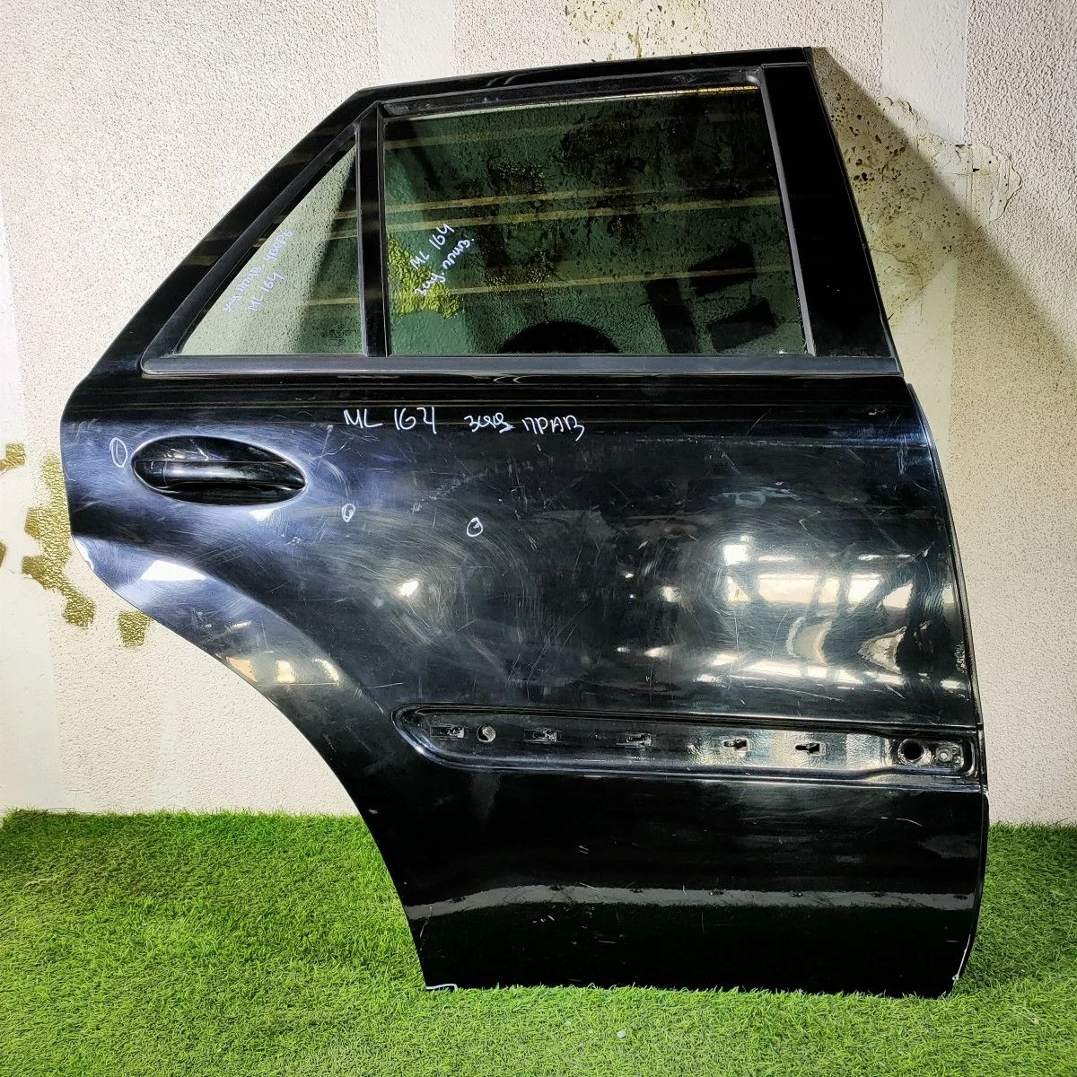 Дверь задняя правая для Mercedes M-Class (W164) II