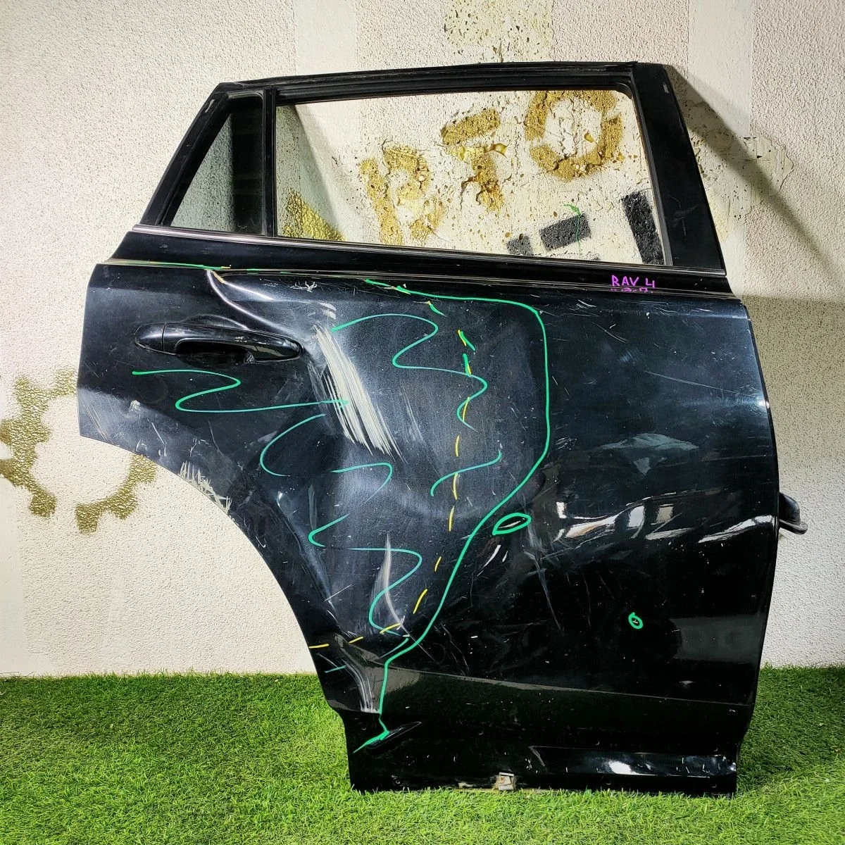 Дверь задняя правая для Toyota RAV4 (XA40) IV