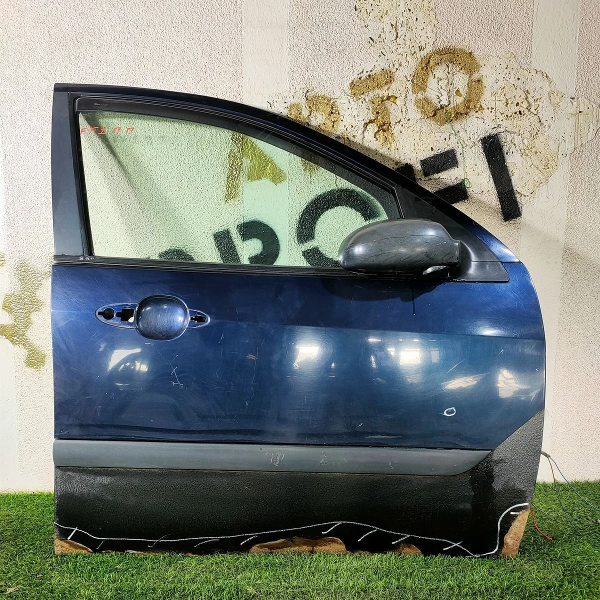 Дверь передняя правая для Ford Focus (I) I