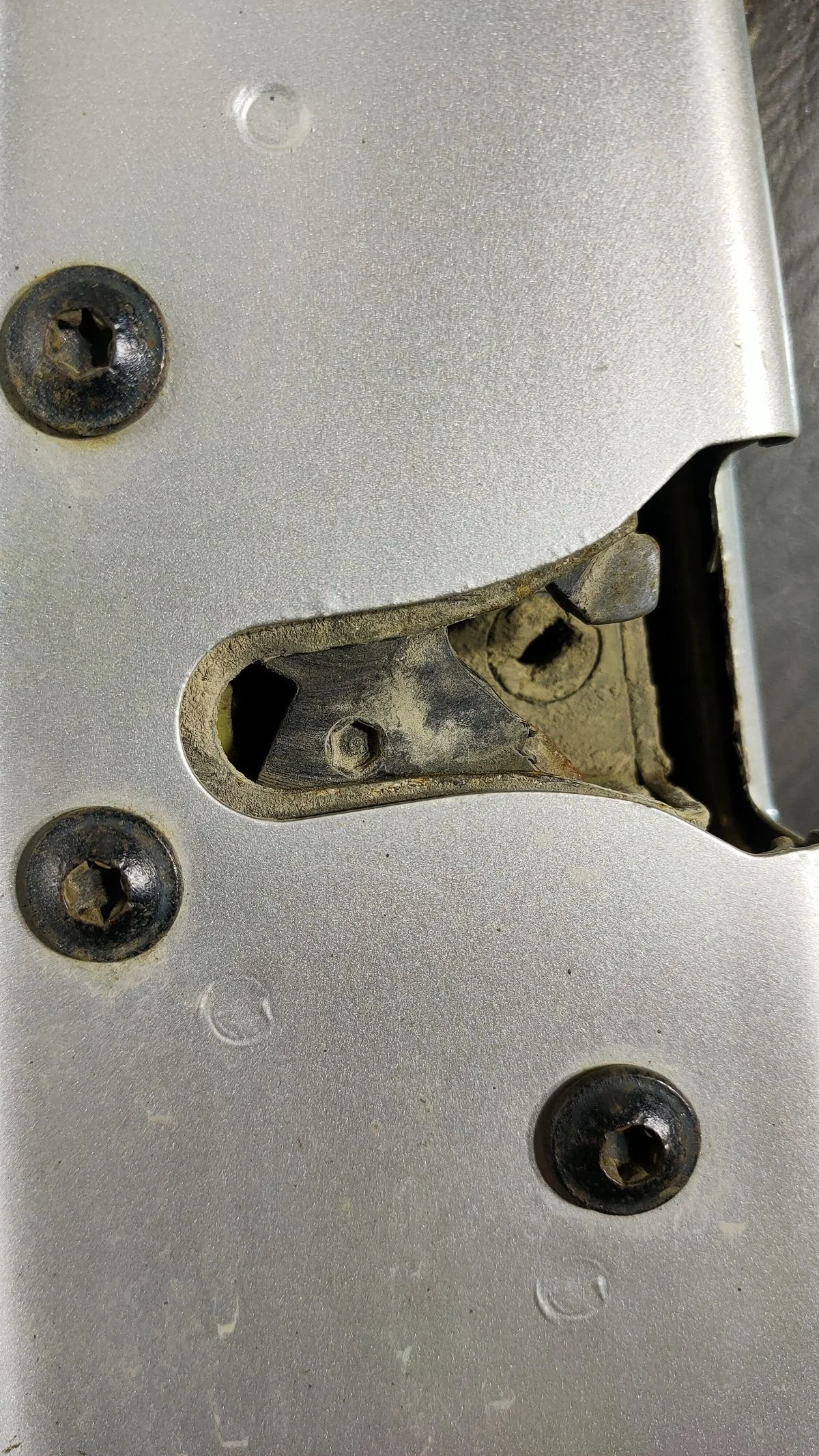 Замок двери задней левой для Ford Focus (I) I