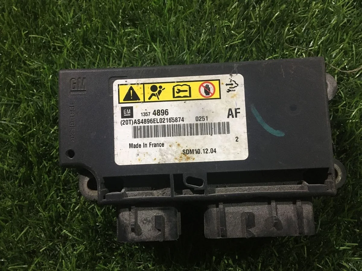 Блок управления AIR BAG Opel Astra J