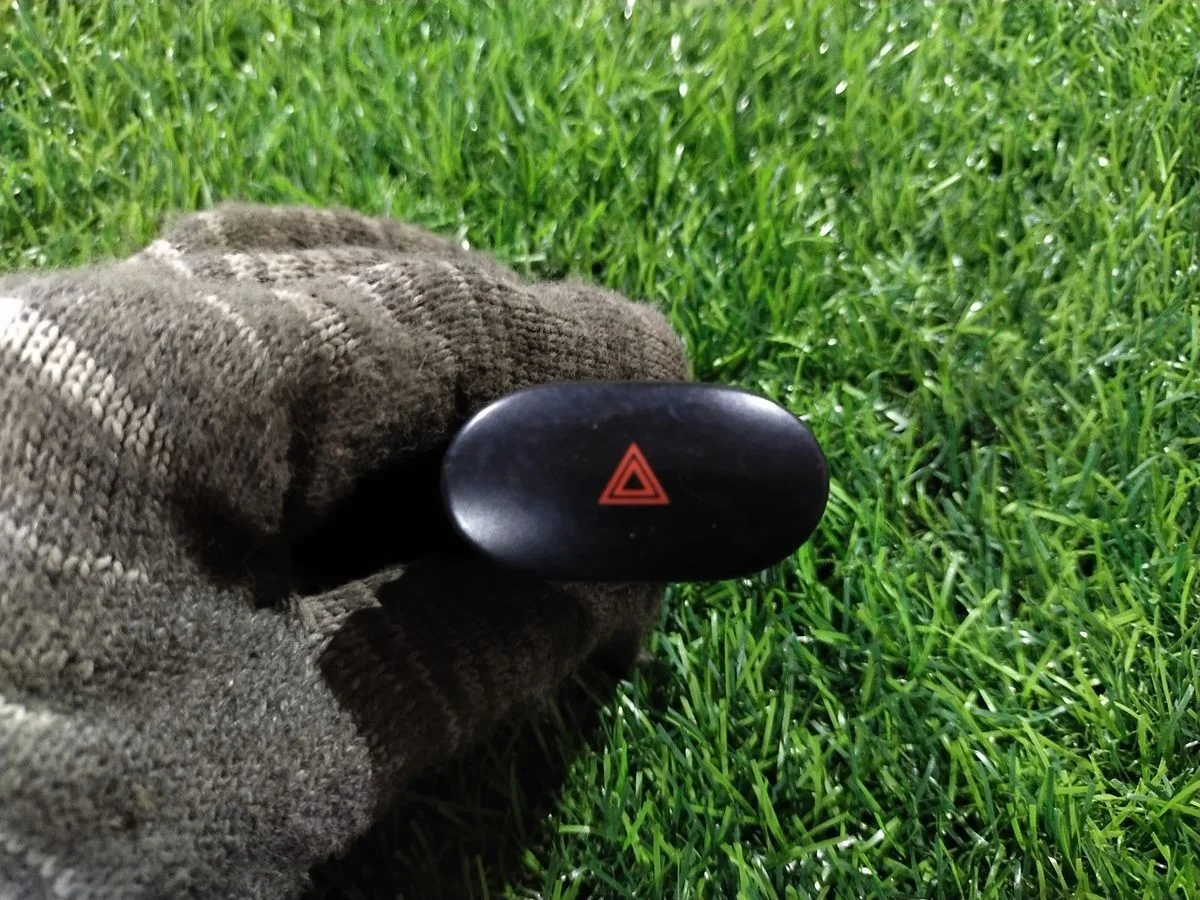 Кнопка аварийной сигнализации Daewoo Nexia I (1995—2008)