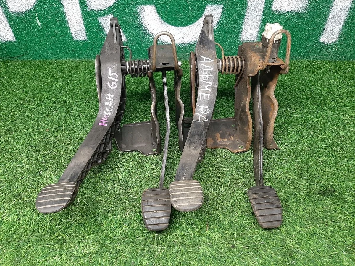 В наличии: Педальный узел на Nissan Almera G15