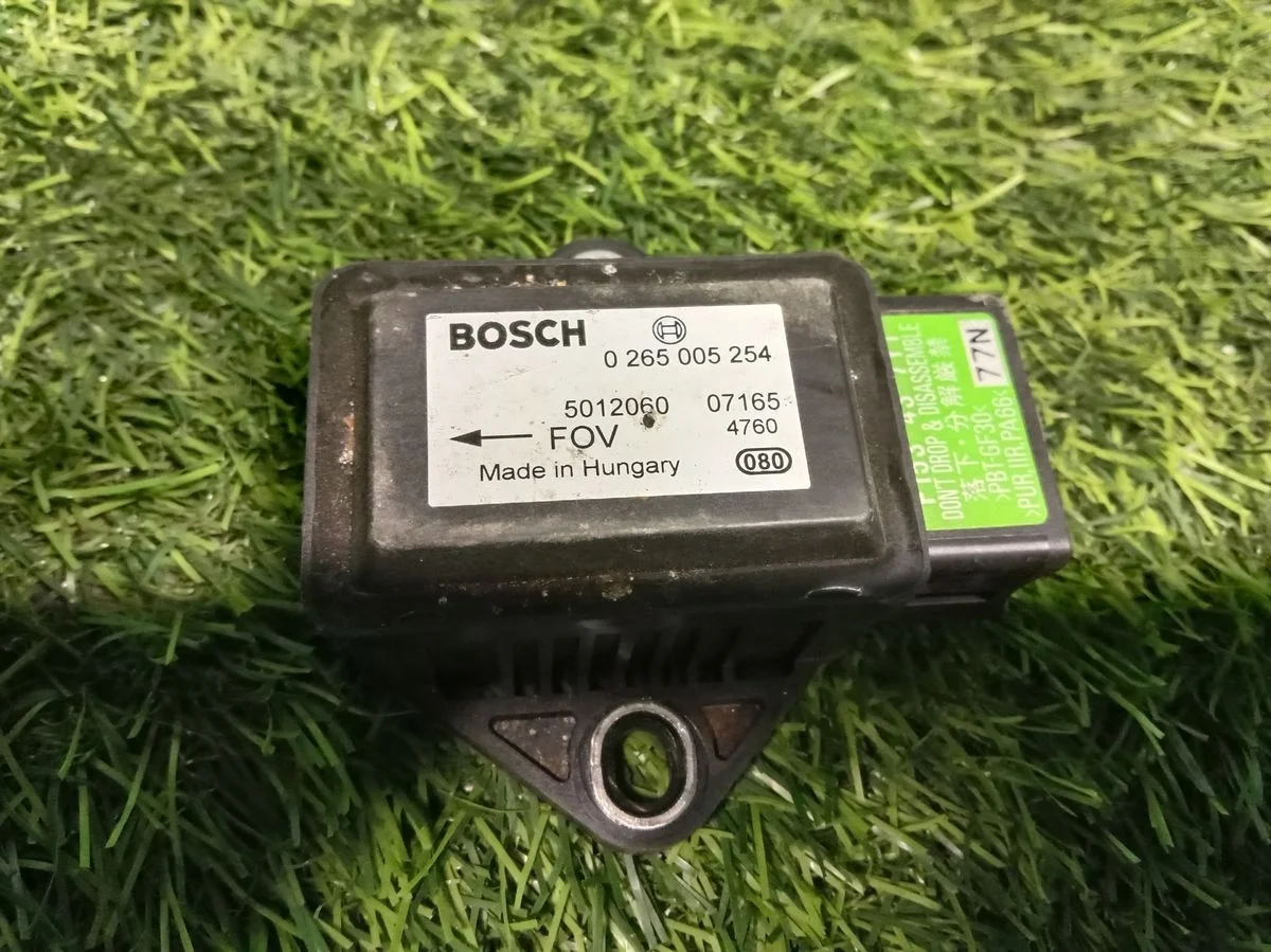 Датчик ускорения  для Mazda CX-7