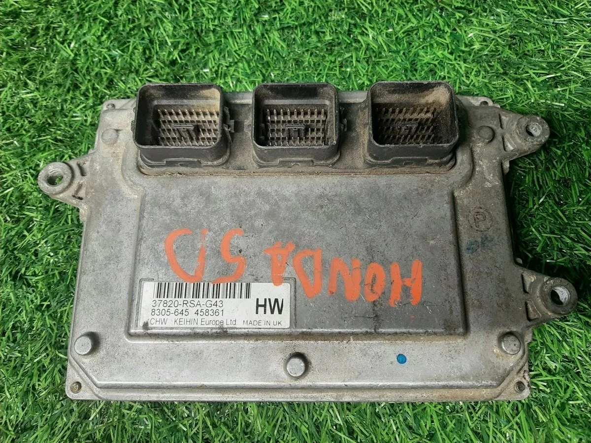 Блок управления ДВС Honda Civic 8 5D
