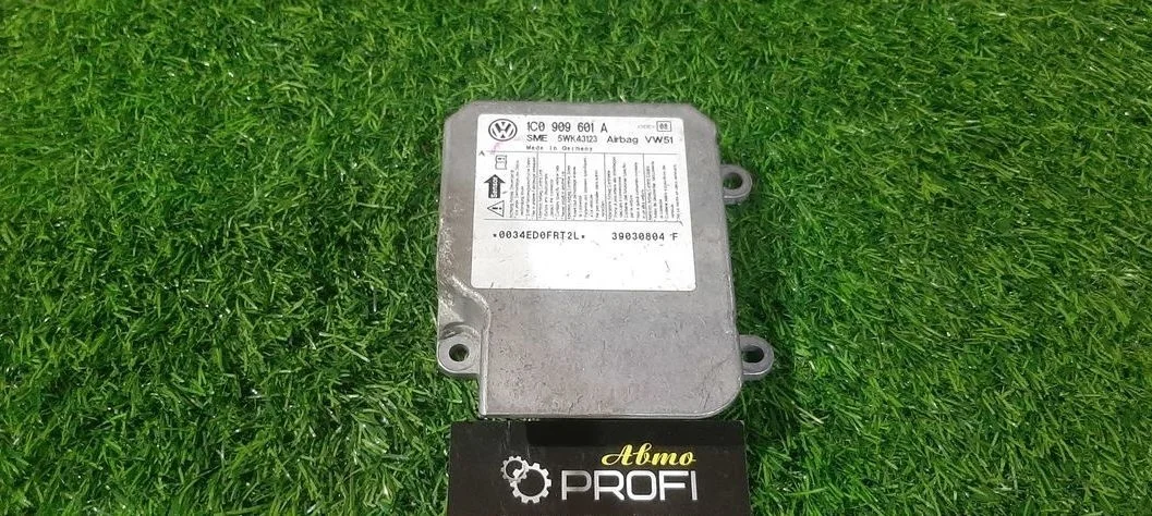 В наличии блок Airbag Skoda Fabia