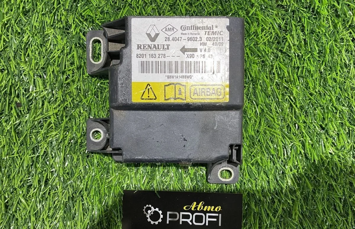 Блок управления AIRBAG Renault Sandero 1