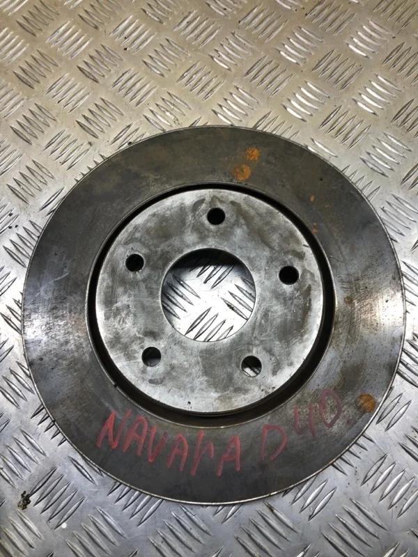 Диск тормозной передний Nissan Navara (D40) 2004-2015 2010