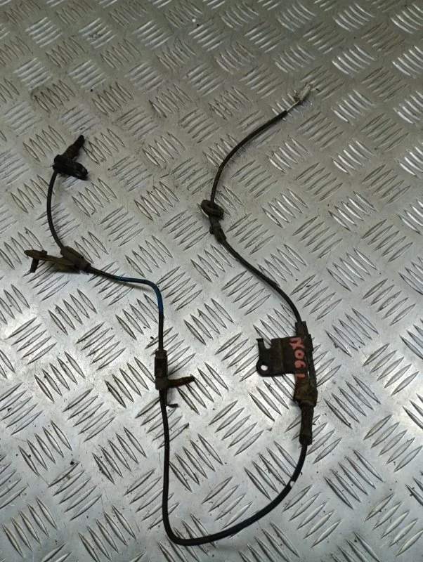 Датчик abs Toyota Rav 4 (CA40) (2012-2019) 2013